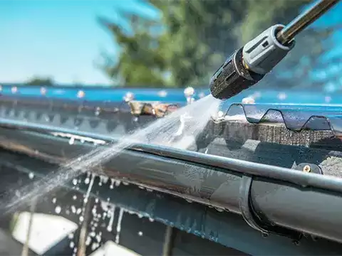 Gutter Cleaning 2 Efficient Gutter Cleaning With Safety and Precision